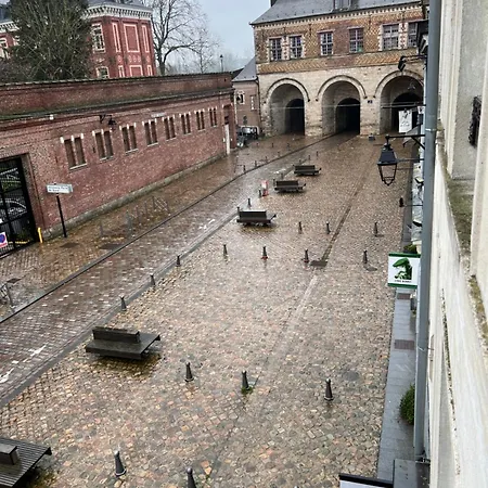 Daire Le Duplex Des Remparts *